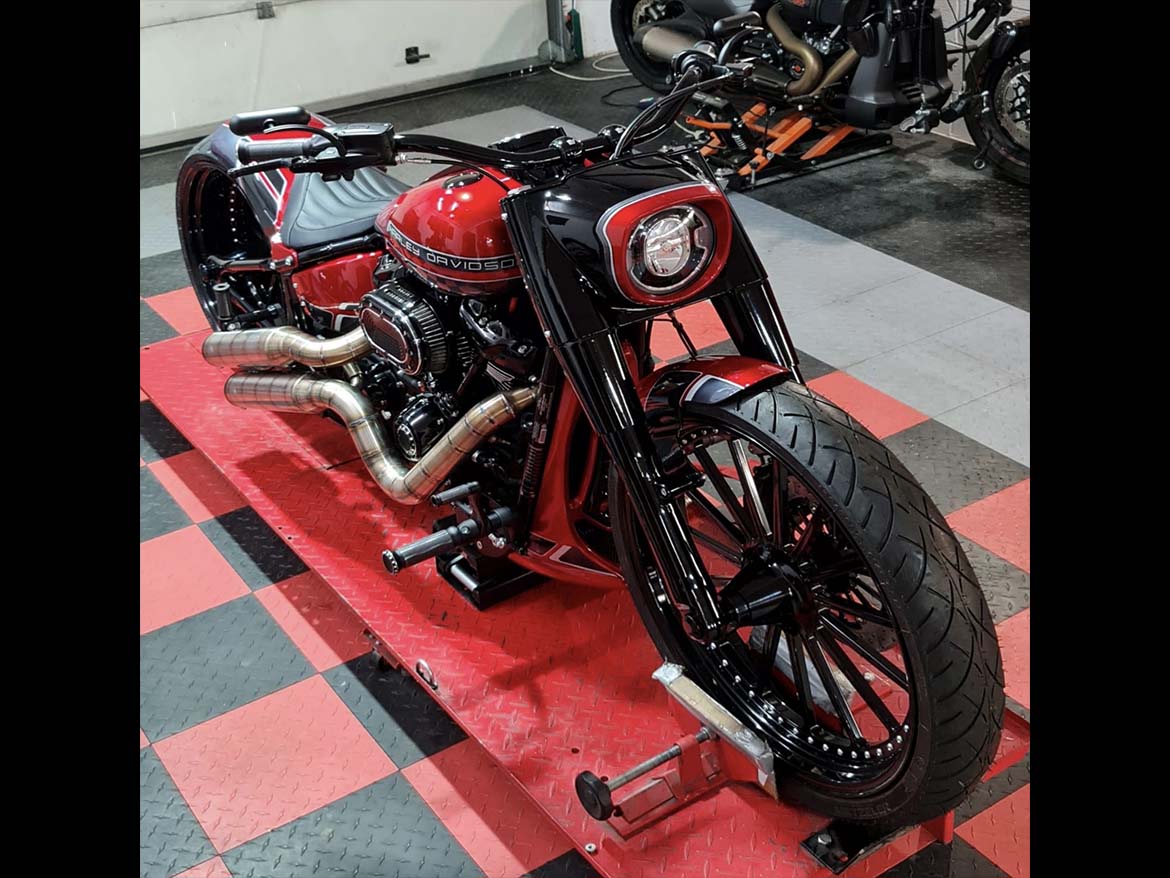 Moto Harley Davidson softail Red devil