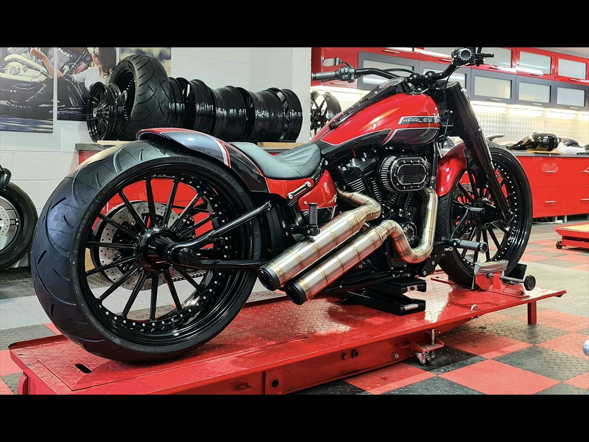 Moto Harley Davidson softail Red devil