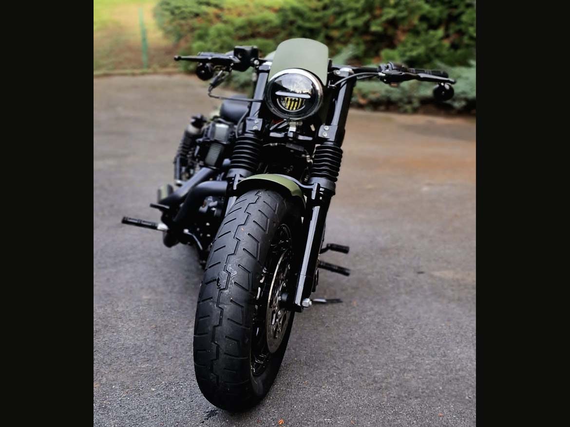 Moto Harley Davidson sporster Forty army custom 1200 