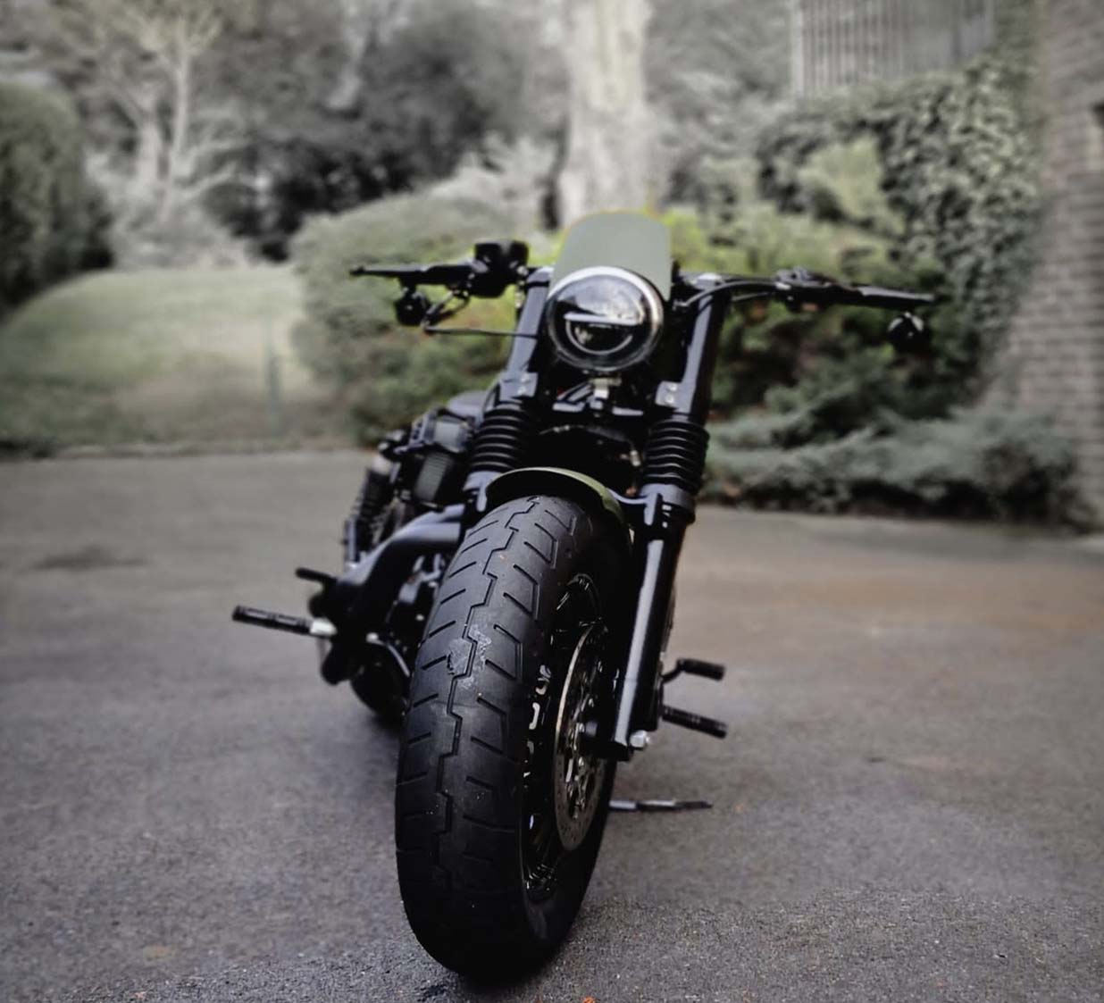 Moto sporster Forty army custom 1200